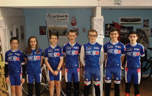 LA SSS CYCLISME AVEC LES COULEURS DE LA FDJ