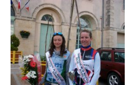 PHOTOS ET RESULTATS DU CHPT TRI DEPT DAMES  CONLIE