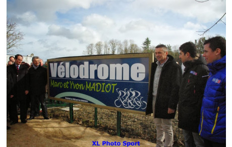 VELODROME AU NOM DE MARC ET YVON MADIOT A RENAZE