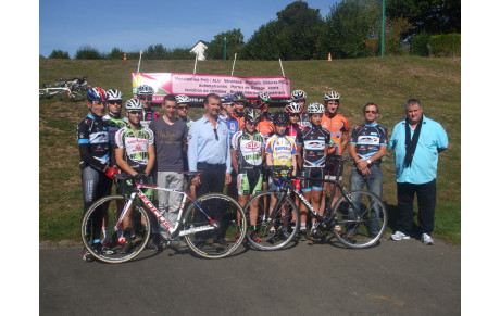 STAGE 53 DE CYCLO-CROSS A AZE