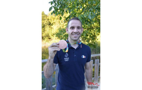 François PERVIS DE RETOUR  EN MAYENNE APRES SA 3ME PLACE AU JO A RIO
