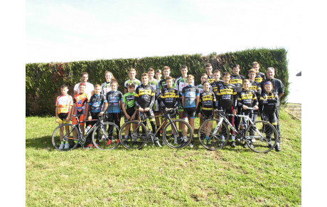SUCCES POUR LE STAGE 53 DE CYCLO-CROSS A STE SUZANNE
