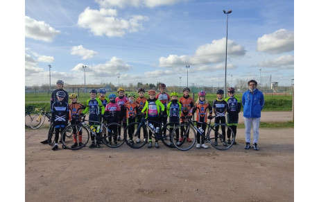 STAGE 53 ROUTE POUR  LA CATEGORIE BENJAMIN/BENJAMINE