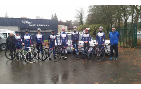 LE TEAM MAYENNE U 19 EN STAGE COHESION A LAVAL 