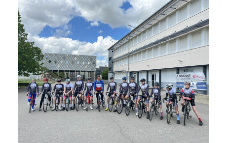 Le champion de France de cyclisme Valentin Madouas à la rencontre de la SSS/SEF53 Cyclisme